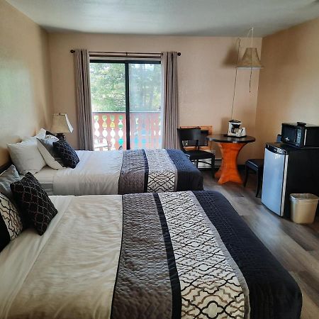 Alpen Motel Radium Hot Springs Buitenkant foto