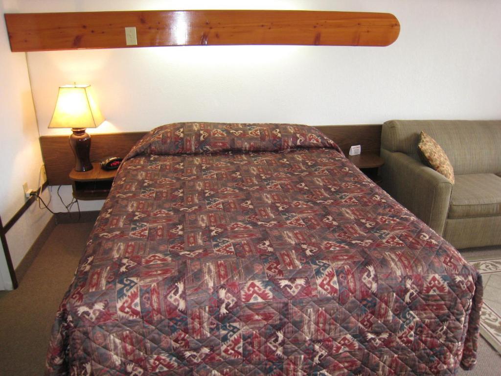 Alpen Motel Radium Hot Springs Kamer foto